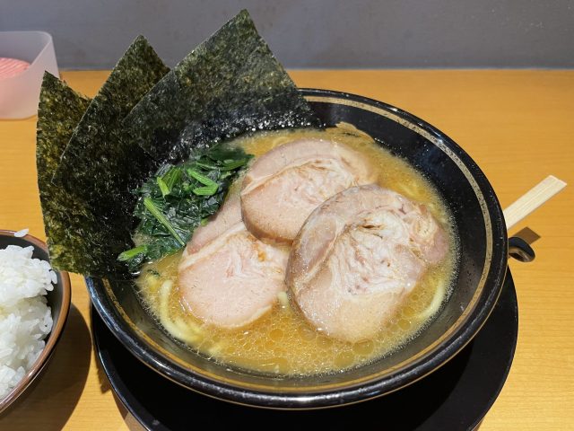 本日のランチ　大樹町家系ラーメン【堀江家】