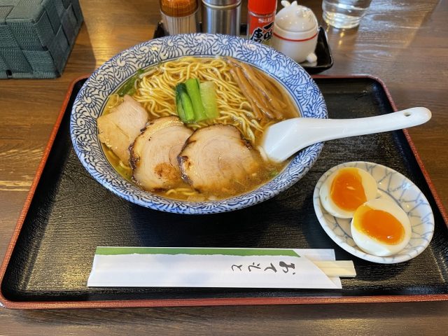 本日のランチ【らぁめんとん平】