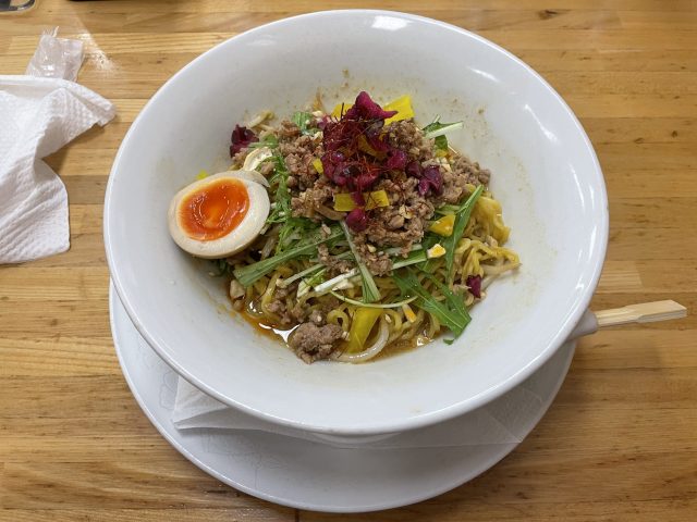 本日のランチ【ラーメンみすゞの焼き担々麺】