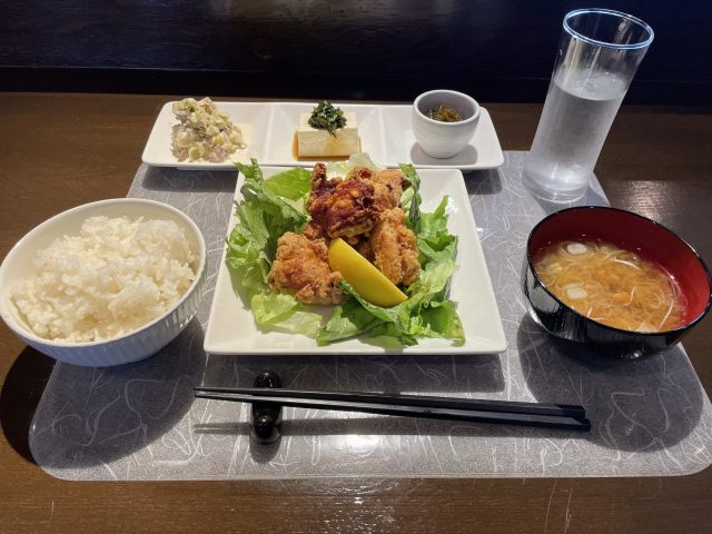 本日のランチ【おばんざい紫乃】